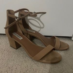 Steve Madden Size 9 Tan Heels